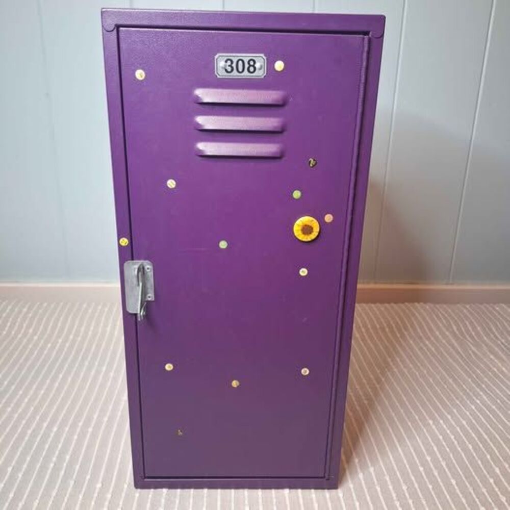 American Girl Doll Today Vintage purple school locker w/ magnets, hanger.